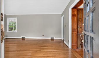 203 Ridgecrest Rd, Asheboro, NC 27203
