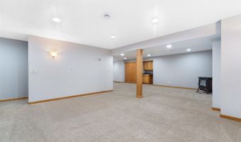 N9115 HEDGEROW Drive, Appleton, WI 54915