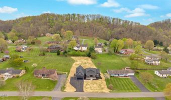 330 Bogey Dr, Abingdon, VA 24211
