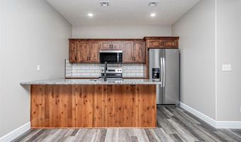 1800-1802 Broadfoot Dr, Abilene, KS 67410