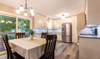 2303 9th Ave SW, Austin, MN 55912