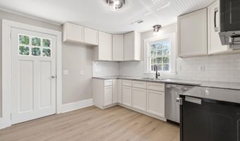 5887 Main St, Bailey, NC 27807