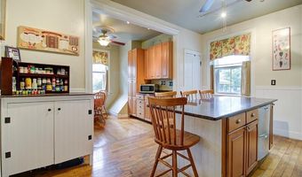 13 Blackstone St, Cumberland, RI 02864