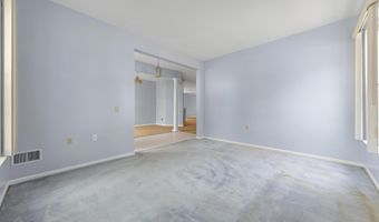 18 Valley Stream Pl, Barnegat, NJ 08005