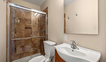11718 50th St NE, Albertville, MN 55301