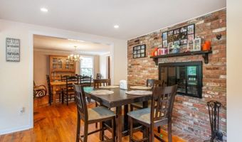 10 Cedar Wax Wing Rd, Allamuchy Twp., NJ 07840