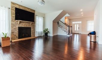 24814 BARRINGTON GROVE Ct, Aldie, VA 20105
