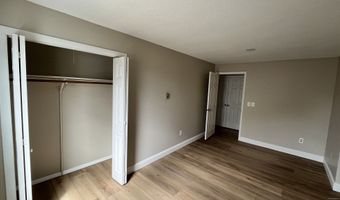 106 Stearns St 3rd floor, Bristol, CT 06010