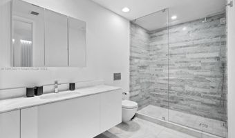10203 Collins Ave 202, Bal Harbour, FL 33154