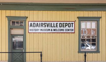 115 S Main St, Adairsville, GA 30103