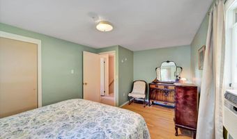 64 Sandy Ln, Burlington, VT 05408