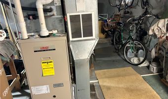 1726 E 45th St, Ashtabula, OH 44004