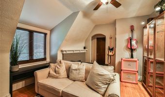 165 Lamarck Dr, Amherst, NY 14226