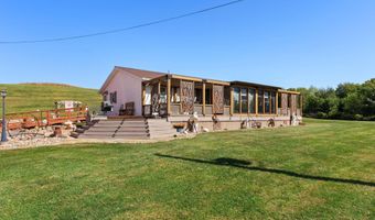 1422 MCCLOUD Rd, Aledo, IL 61231