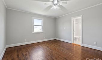 2120 Amesbury Ave, Charlotte, NC 28205
