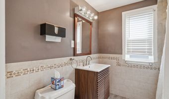 139 Sycamore St 139, Belmont, MA 02478