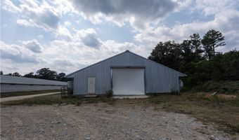 51 White Dr, Batesville, AR 72501