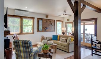 635 Firehouse Rd, Alburgh, VT 05440