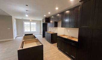 64 Westview Dr, Batesville, IN 47006