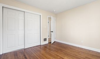 175 Moody St, Bristol, CT 06010