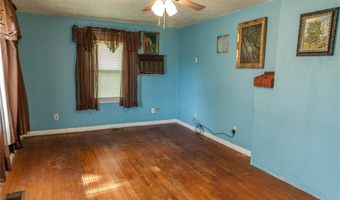 45 Howard St, Austin, IN 47102
