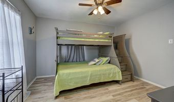 959 S 9th St, Aransas Pass, TX 78336