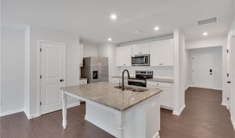 313 Rolling Green Rd, Adairsville, GA 30103