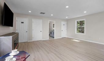 129 Owens Station Rd, Alloway, NJ 07418