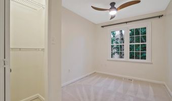 14 S MANCHESTER St, Arlington, VA 22204