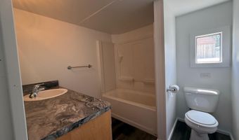 14 HILLTOP Ave, Akron, PA 17501