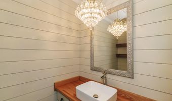 2110 Dena Dr, Anderson, IN 46017