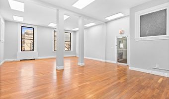 16 W Black Well St6s War, Andover, NJ 07801