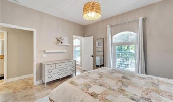 1024 SONATA Ln, Apollo Beach, FL 33572