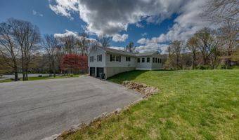 11 Hally Ln, Colchester, CT 06415