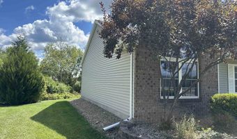 2306 Northcrest Dr, Angola, IN 46703