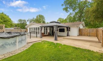 110 Navarre Ct, Auburn, IN 46706