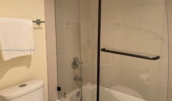 20301 W Country Club Dr 1226, Aventura, FL 33180