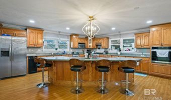 13545 Lyons Ave, Bayou La Batre, AL 36509