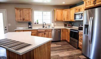 1960 W Willow Way, Benson, AZ 85602