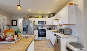 2043 N Belfast Ave, Augusta, ME 04330