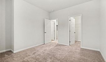 612 Auburn Crossing Dr, Auburn, GA 30011