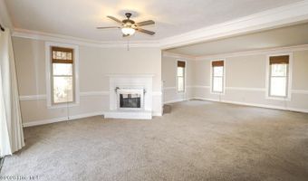 809 Houndslake Dr, Aiken, SC 29803