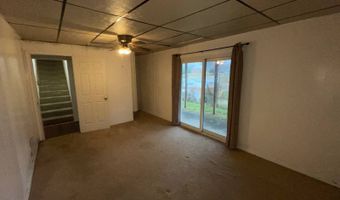 105 Lincoln Hts, Alum Creek, WV 25003