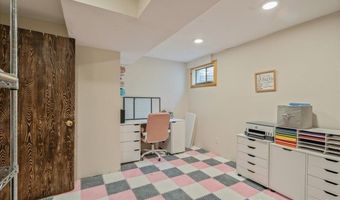 1205 E CARLSON St, Cheyenne, WY 82009