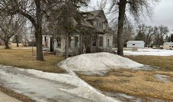 102 2nd Ave SW, Balta, ND 58313
