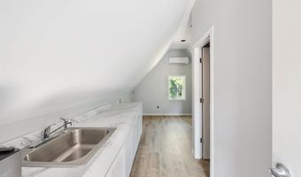 10311 SE Torch Lake Dr, Alden, MI 49612