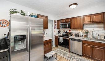300 Brookwood Dr, Alexandria, KY 41001