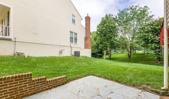 8010 OLD PARSONAGE Ct, Alexandria, VA 22315