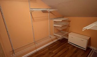 51 South St, Danbury, CT 06810