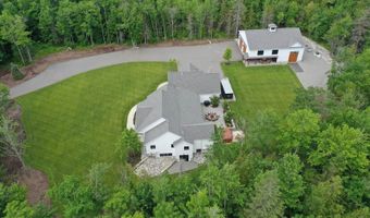 1366 Essex St, Bangor, ME 04401